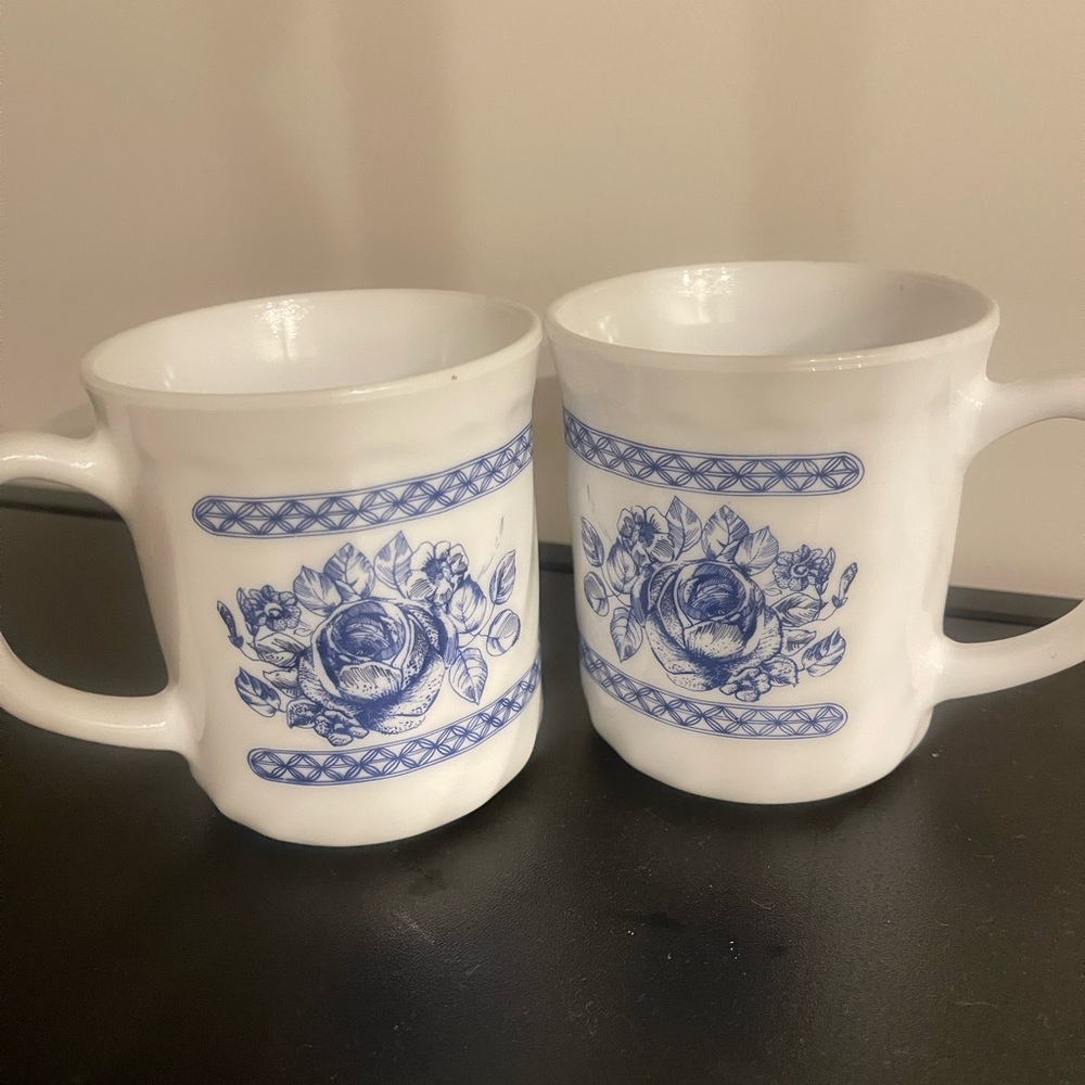 Arcopal France Milk Glass Mugs Blue Cottagecore Floral Rose Set of 2